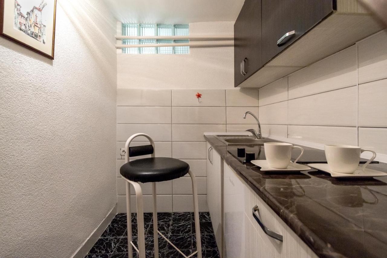 אוהריד Ines Apartments מראה חיצוני תמונה