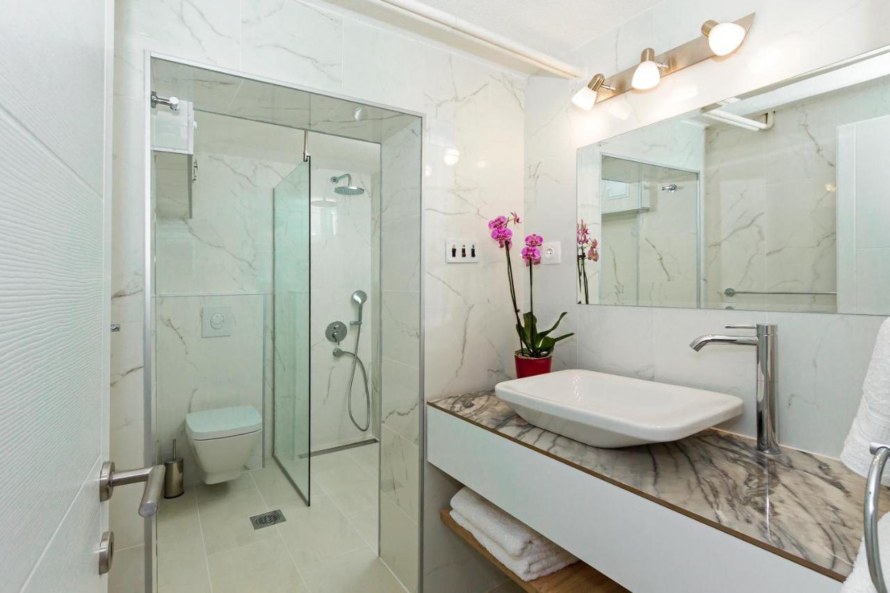 אוהריד Ines Apartments מראה חיצוני תמונה